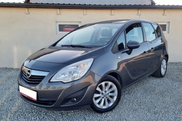 Śliczna 1.3 CDTi Diesel BOGATA WERSJA Oryginał ZADBANA Serwis 2013r