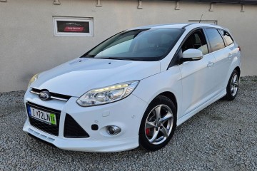 ZADBANA 2.0 TDCi Oryginał BOGATA WERSJA 2012r ST Sport WHITE Kombi