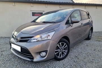 ŚLICZNA 1.6 D4D Diesel ORYGINAŁ Bogata Wersja ZADBANA 2015r Serwis