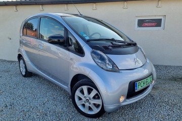 Elektryczny Zadbany NISKI PRZEBIEG 2017r Oszczędny DARMOWE PARKOWANIE